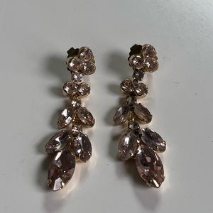 Sorrelli crystal drop earrings with pear shaped details